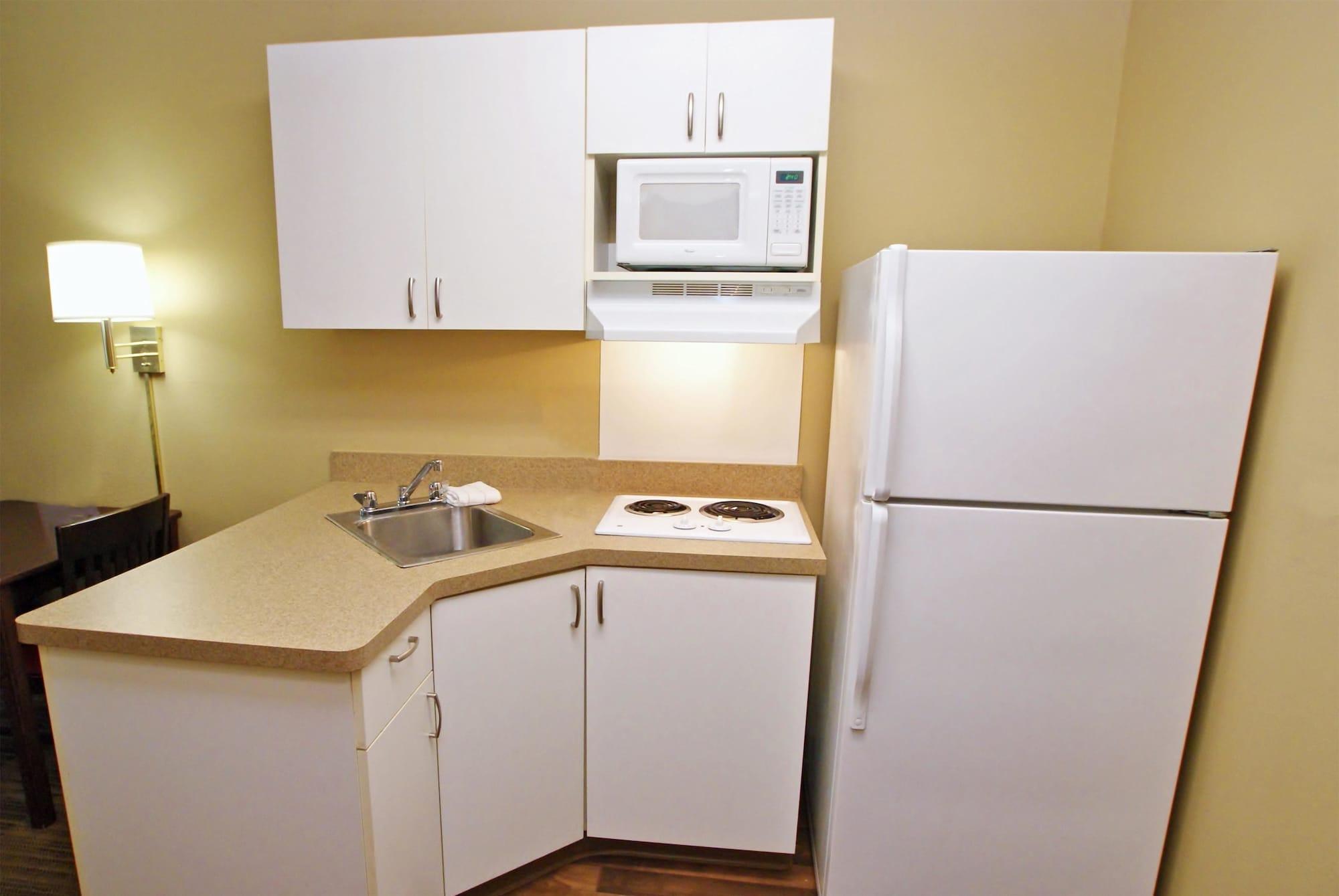 Extended Stay America Suites - Rockford - I-90 Екстериор снимка