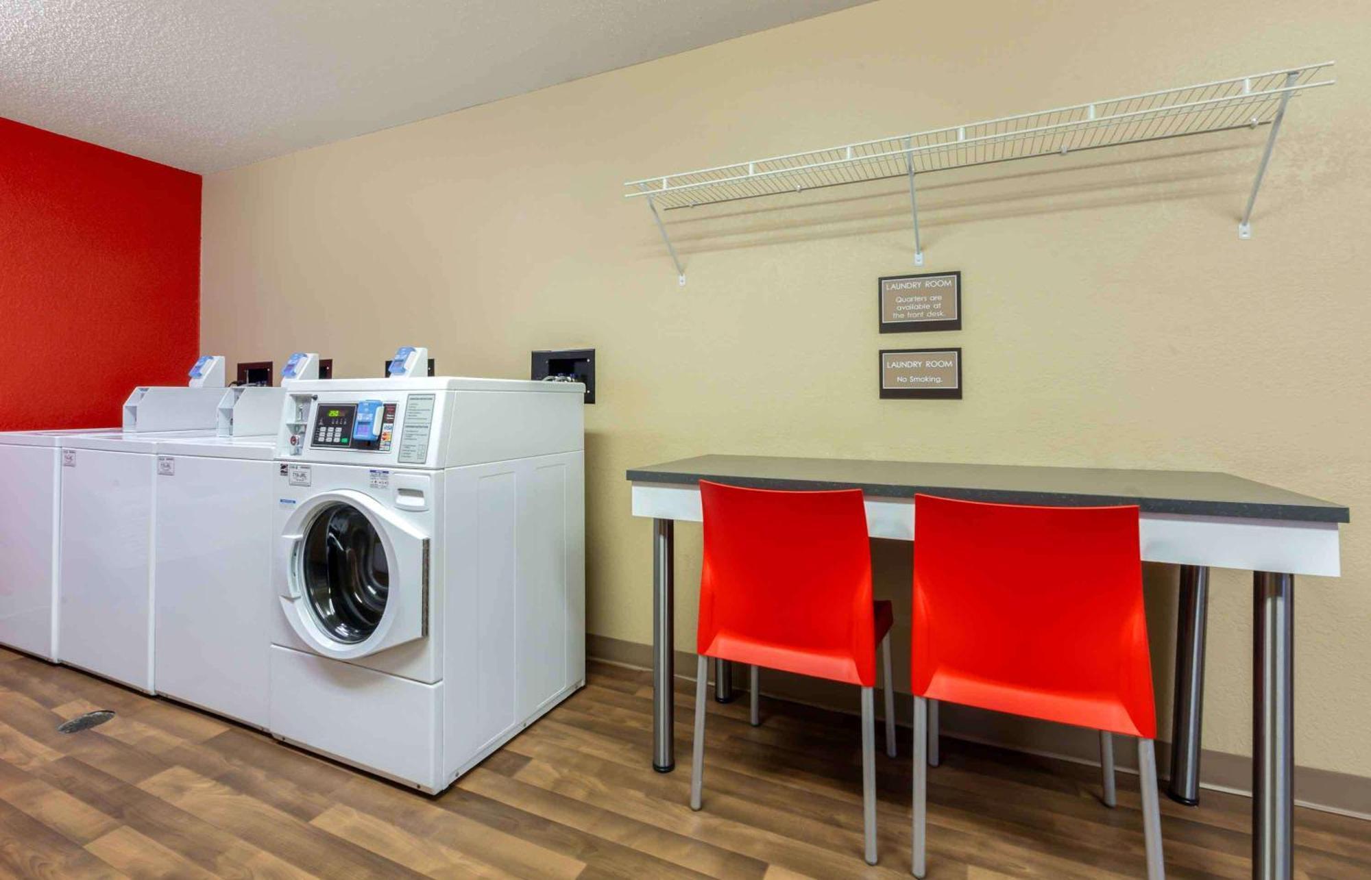 Extended Stay America Suites - Rockford - I-90 Екстериор снимка