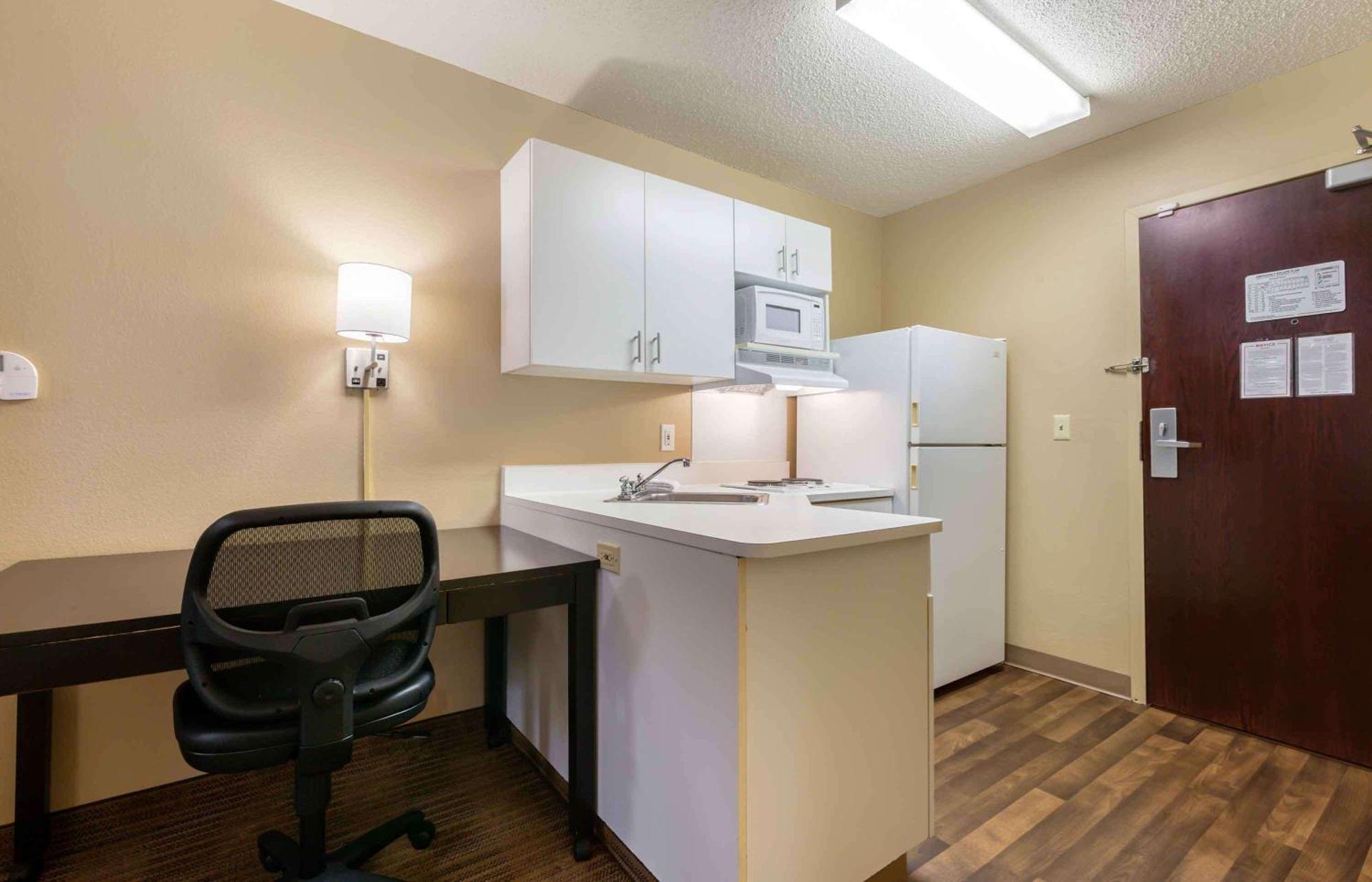 Extended Stay America Suites - Rockford - I-90 Екстериор снимка