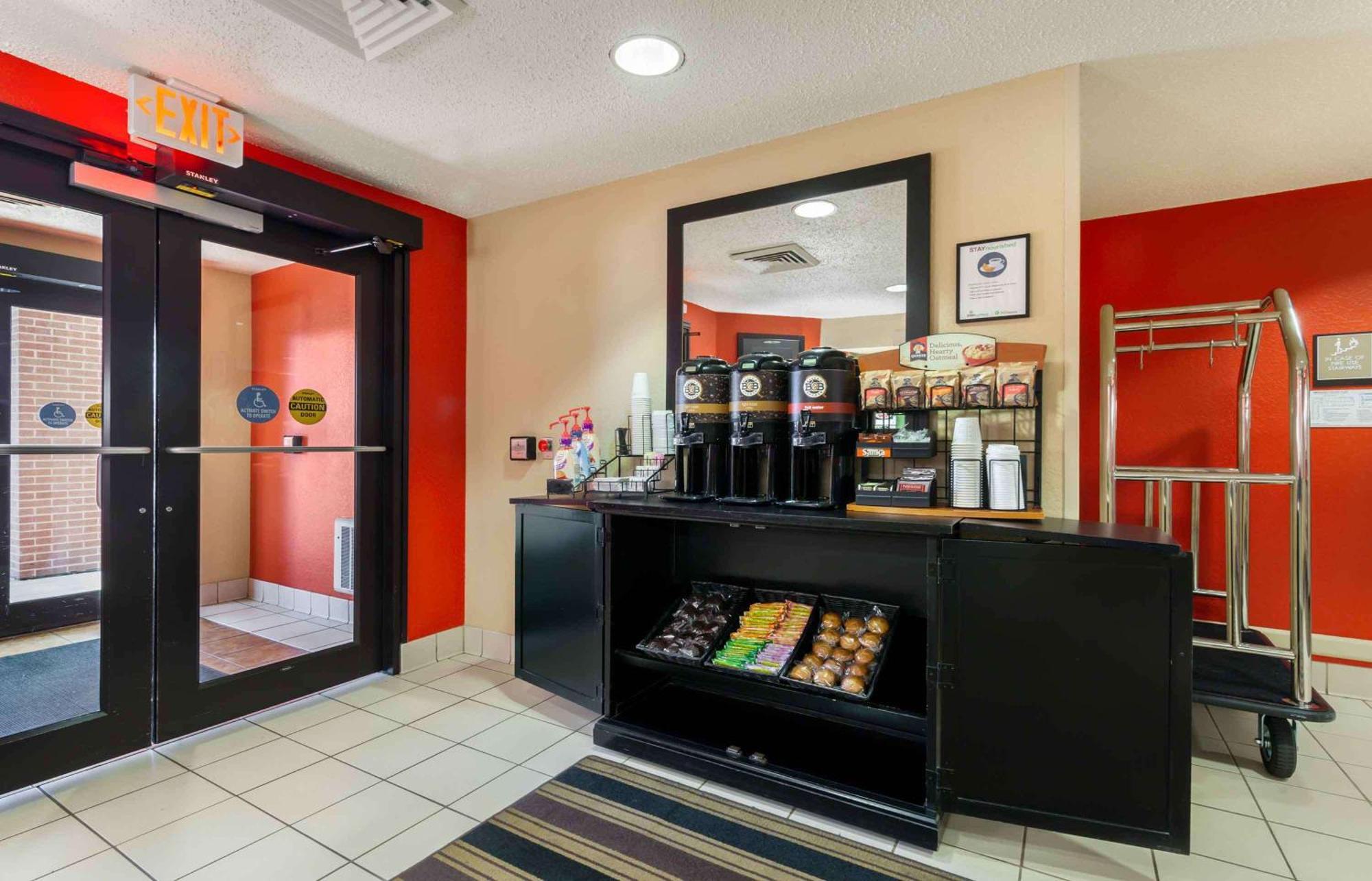 Extended Stay America Suites - Rockford - I-90 Екстериор снимка