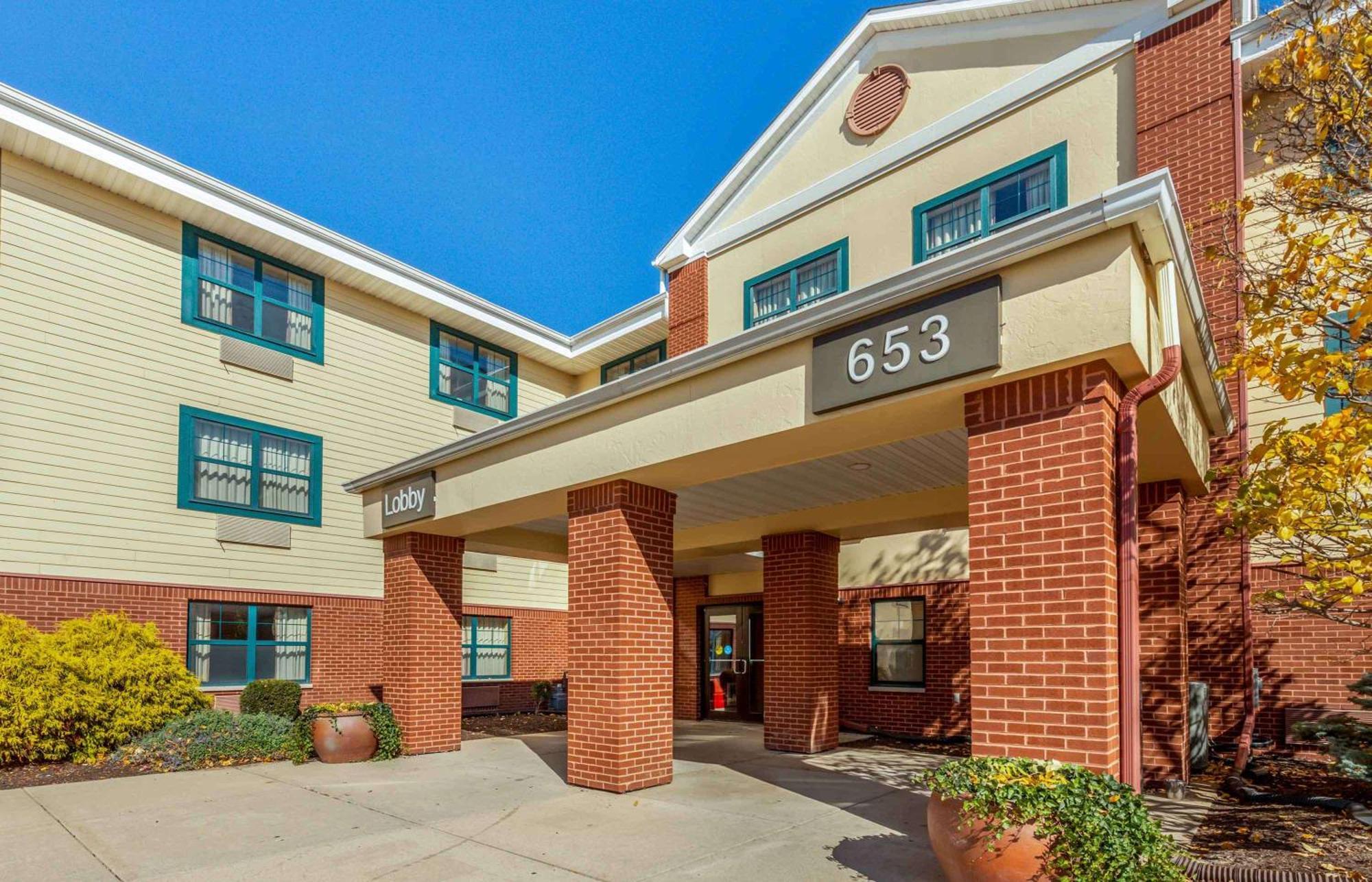 Extended Stay America Suites - Rockford - I-90 Екстериор снимка