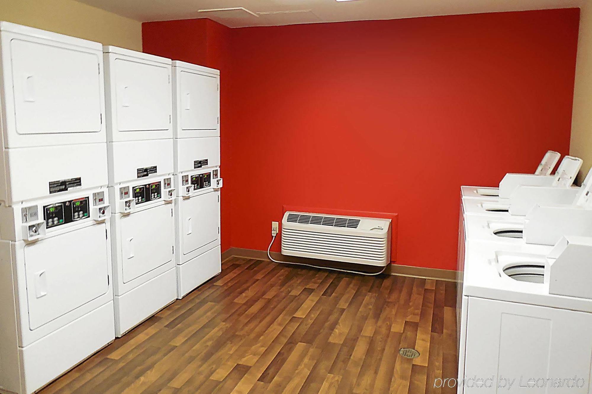 Extended Stay America Suites - Rockford - I-90 Екстериор снимка